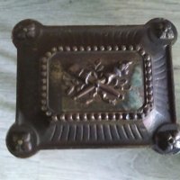 стара метална кутия за бижута арт деко, снимка 2 - Други ценни предмети - 40534836