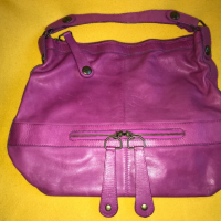 Италианска цикламена чанта естествена кожа, снимка 1 - Чанти - 36171772