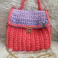 Ръчно плетени чанти на една кука, снимка 3 - Чанти - 44775016