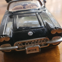 Chevy 1959 1:24, снимка 3 - Колекции - 44782644