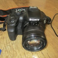 Sony Alpha 3000 ILCE-3000K 20.1 MP с 18-55мм обектив , снимка 1 - Фотоапарати - 44179367