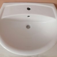 Порцеланова мивка за стенен монтаж Villeroy & Boch, снимка 1 - ВИК - 41981262