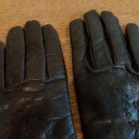 Дамски кожени ръкавици , снимка 1 - Ръкавици - 38652237
