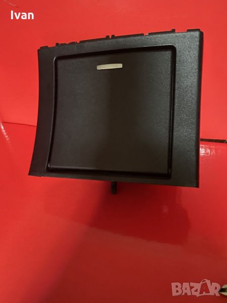 Пепелник Mercedes E W212 , снимка 1