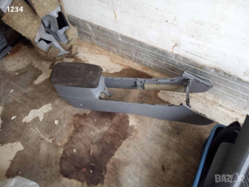 Жабка Мазда 6 шапка, снимка 1