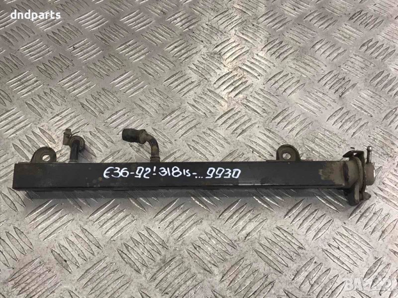 Горивна рейка BMW,E36,318IS,1995г., снимка 1