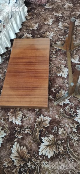 Продавам холна разтегателна масичка, снимка 1