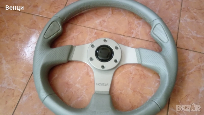 Нов оригинален спортен волан MOMO SILVERJET D35., снимка 1