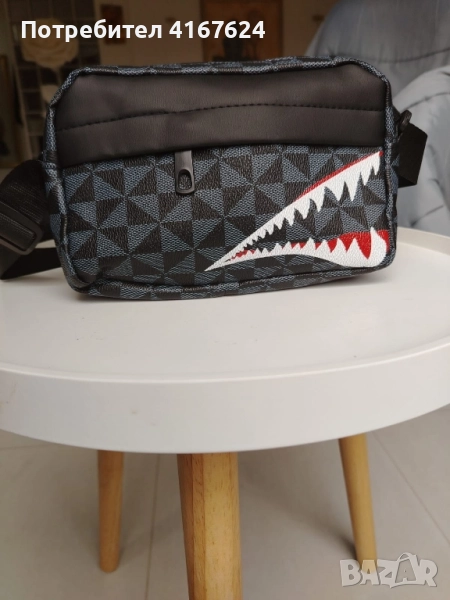 SPRAYGROUND чантички, снимка 1