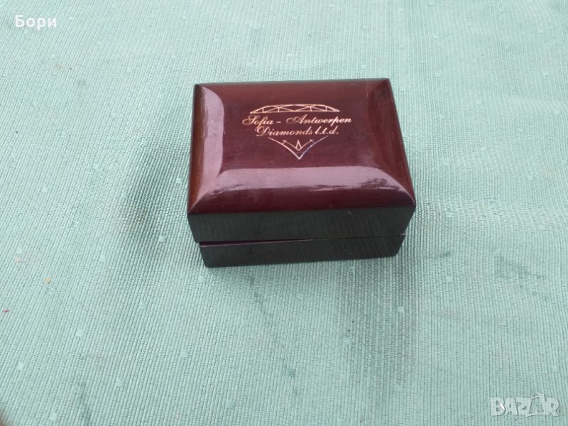 Луксозна кутия пияно лак от дърво, снимка 1