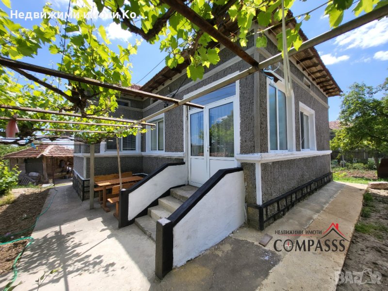 Обл. Добрич, с. Полк. Иваново, къща с двор – 52000евро!, снимка 1