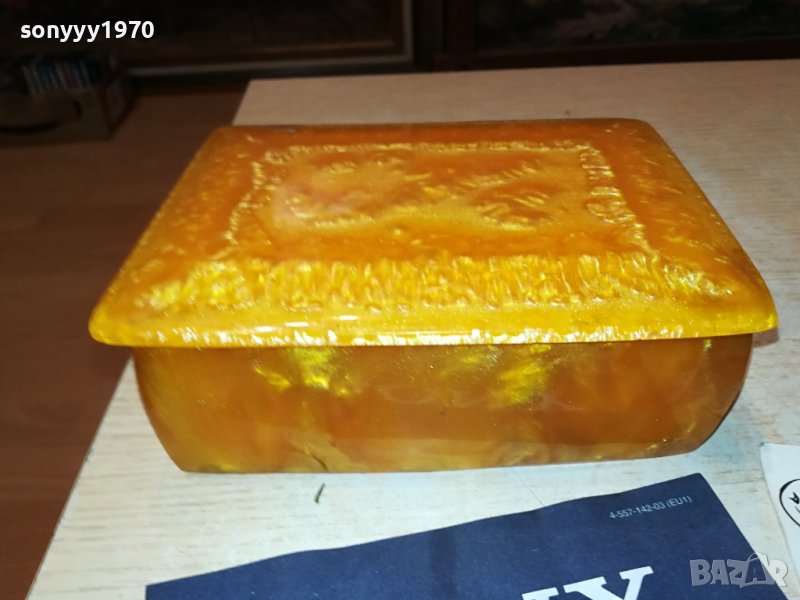 КЕХЛИБАРЕНА КУТИЯ 1709231143, снимка 1