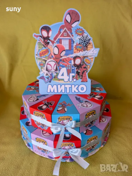 Картонена торта Спайди и приятели, снимка 1