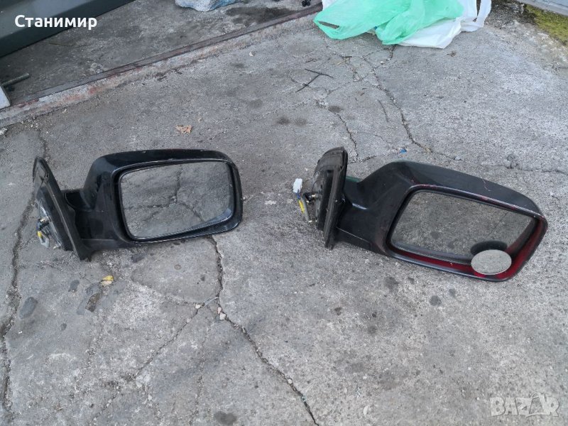 Огледало дясно Нисан Хтрайл T30(черно) , снимка 1