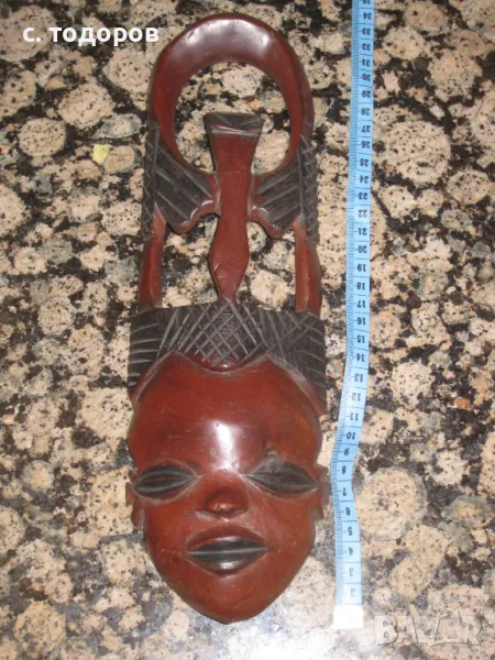 Африканска маска от махагон, ажурна резба, снимка 1