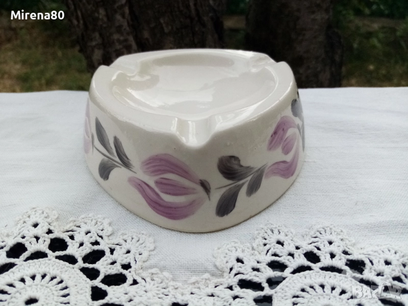 Български порцеланов пепелник, снимка 1