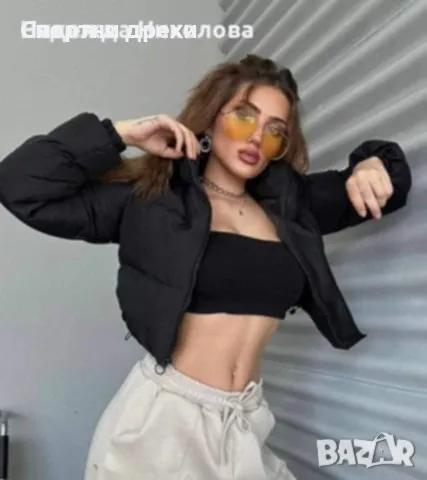  Дамски спортен екип от три части с яке , снимка 1