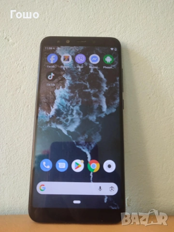 Смартфон Xiaomi Mi A2 (Mi 6X)