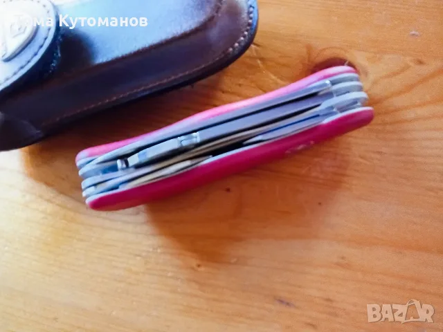 Нож Victorinox - чисто нов!, снимка 5 - Ножове - 56117262