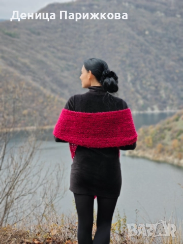 Ръчно плетен шал на една кука модел "Романтик", снимка 9 - Шалове - 52770840