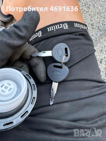 Капачка с ключ за резервоар 254559 А-2180 само за 10лв., снимка 4 - Части - 52901615