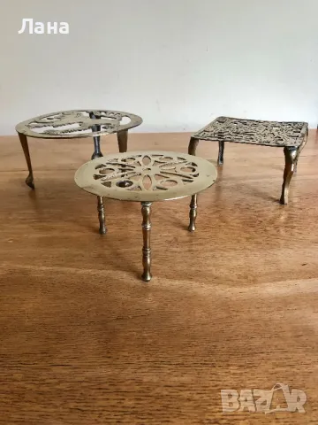 Антична месингова стойка с кралски британски герб, 19-ти век, снимка 12 - Декорация за дома - 50435236