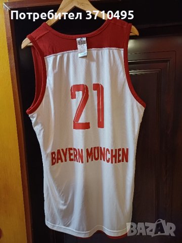 Продавам баскетболен потник на BAYERN MUNCHEN , снимка 4 - Спортни дрехи, екипи - 42115104