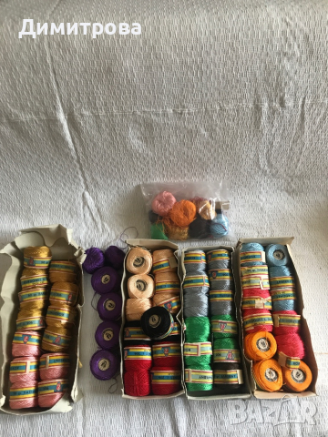 Копринени конци за бродиране - кълбета и чилета