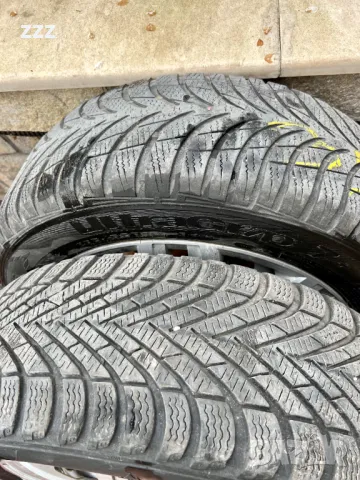 Зимни гуми с джанти 205/55R16 5x112, снимка 3 - Гуми и джанти - 49765375