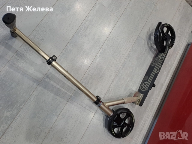 Сгъваема алуминиева тротинетка(скутер) с гуми 200мм , снимка 3 - Скутери и тротинетки - 51747281