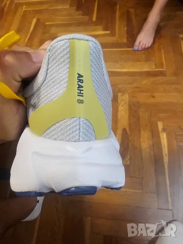 Hoka Arahi 8  - реплика, снимка 9 - Спортни обувки - 56299833