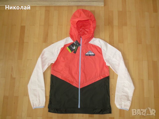 Nike W NK SF TRAIL Яке, снимка 3 - Спортни екипи - 40696695