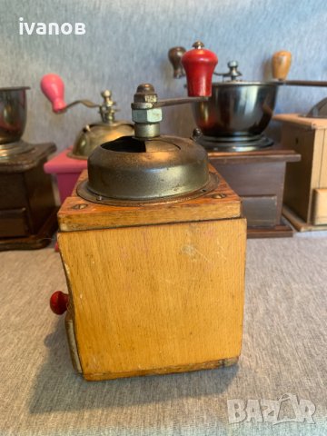 стара дървена мелничка за кафе 1, снимка 2 - Антикварни и старинни предмети - 42483928