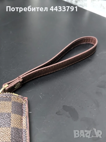 Louis Vuitton чанта тип плик , снимка 4 - Чанти - 52826604