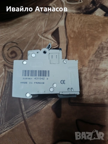 Автоматичен прекъсвач Hager MBN 325 (3-полюсен, B25, 6kA), снимка 2 - Други машини и части - 53669312