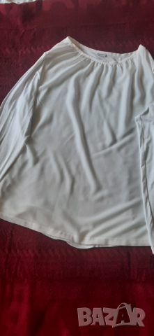 Бяла блуза, снимка 4 - Блузи с дълъг ръкав и пуловери - 36242562