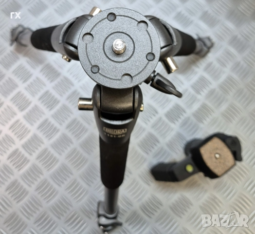 Bilora 1121 трипод 59-143cm ябълковидна глава, снимка 5 - Чанти, стативи, аксесоари - 51638480