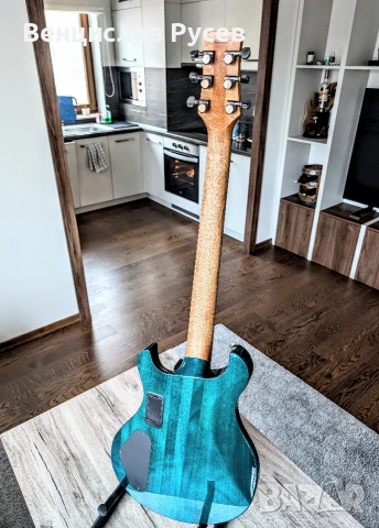 Charvel Desolation DC-2 Trans Blue Smear, EMG 81/85, 2011, снимка 6 - Китари - 53187092