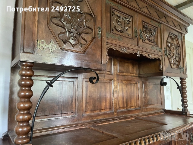 шкаф, бюфет антикварен, изцяло от  масив дърво, Дърворезба, Испания, снимка 9 - Бюфети - 42091556