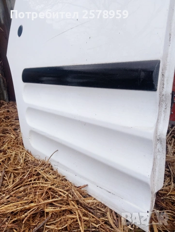 Врати за Форд кънект, снимка 2 - Части - 53447070