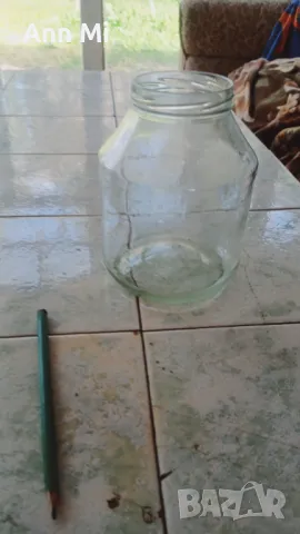 Продавам буркани 1.5л