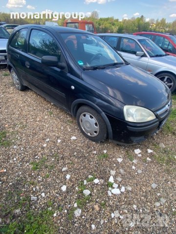 Opel Corsa 1000 CTT, снимка 3 - Автомобили и джипове - 41057393