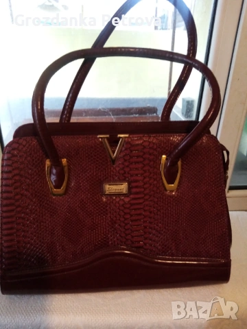 Продавам дамски чанти, снимка 3 - Чанти - 53449884