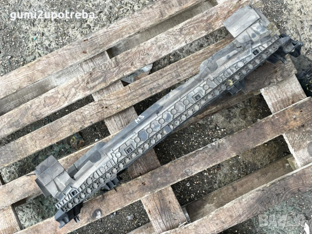 Подвижна Клапа на Радиатор BJD650R12 Mazda3 2014 2.0бен 121kW, снимка 2 - Части - 53048974