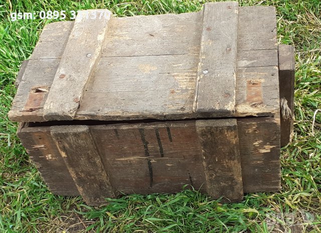 стар военен дървен сандък с патина, снимка 11 - Антикварни и старинни предмети - 34261165