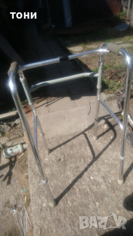 Инвалидна проходилка, снимка 4 - Ролатори - 36246204