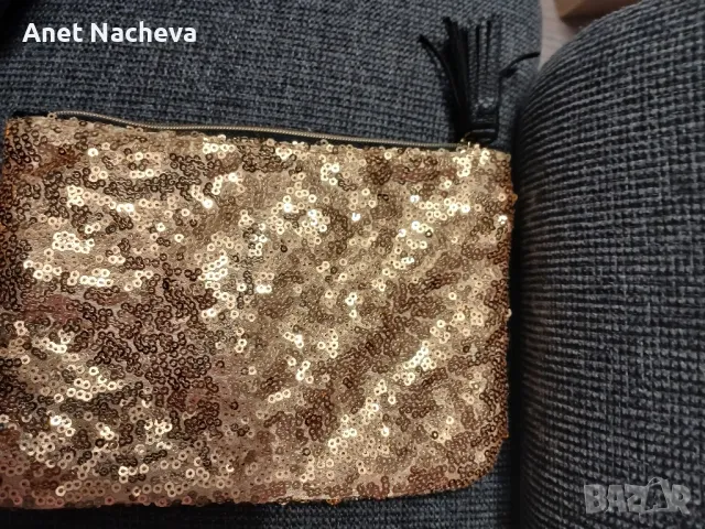 Портмоне дамско или чантичка за  козметика или документи, снимка 4 - Чанти - 50156715