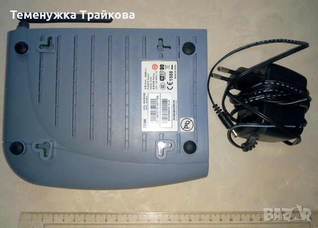 Продаваме два модела стари рутери, снимка 8 - Друга електроника - 41765702