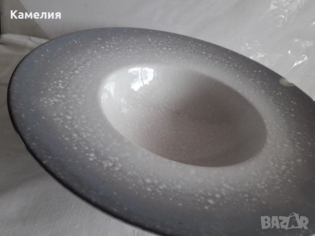 Порцеланови чинии за супа, снимка 1