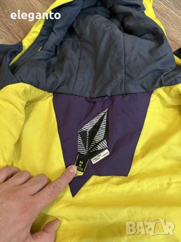 Висок клас Юношеско / Дамско яке VOLCOM Primaloft изолирано 10.000мм , 14/16години  , снимка 11 - Якета - 52964541